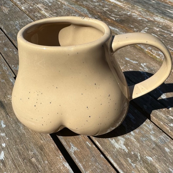 Other - Booty Shaped Ceramic Cup / Booty Mug/Vase: Beige Flecked